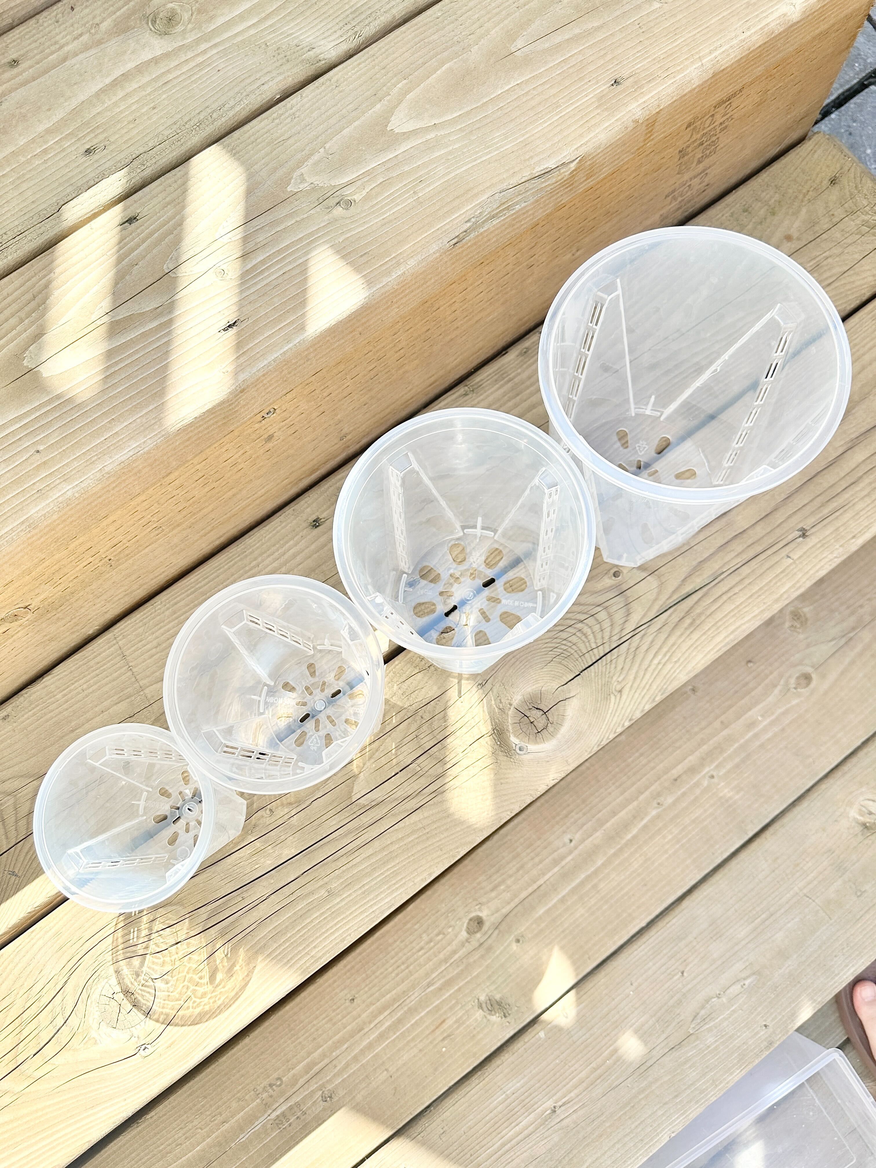 On Hand | Round Nursery Pots